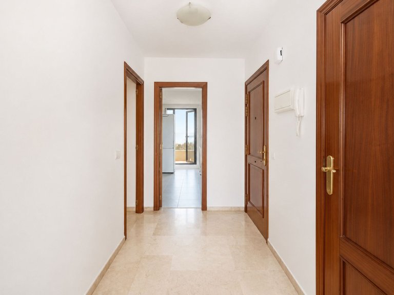 Apartment for Sale in Selwo, Malaga 12