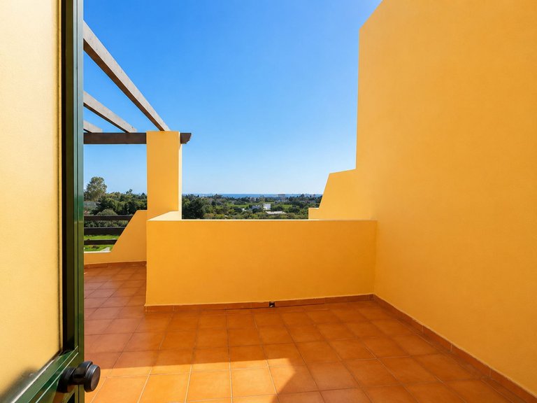 Apartment for Sale in Selwo, Malaga 4