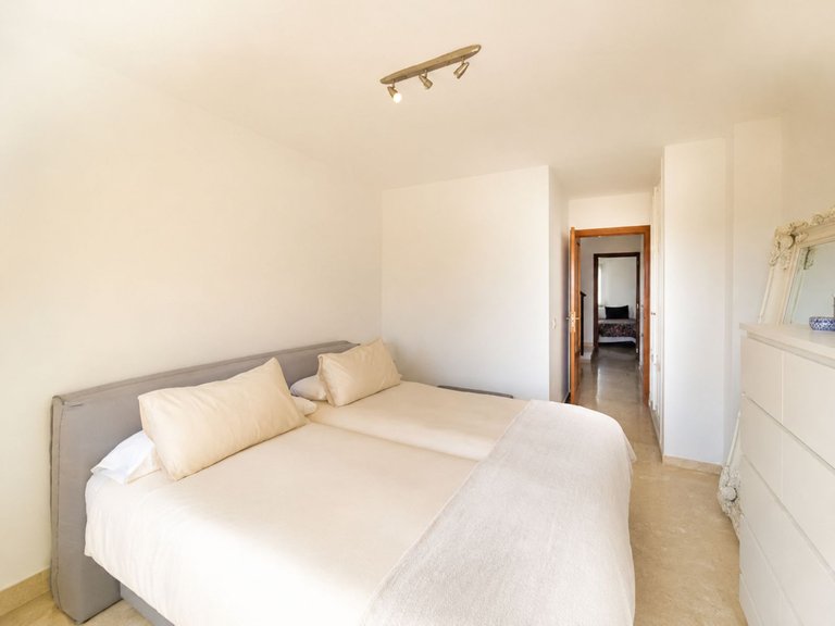Apartment for Sale in Selwo, Malaga 6