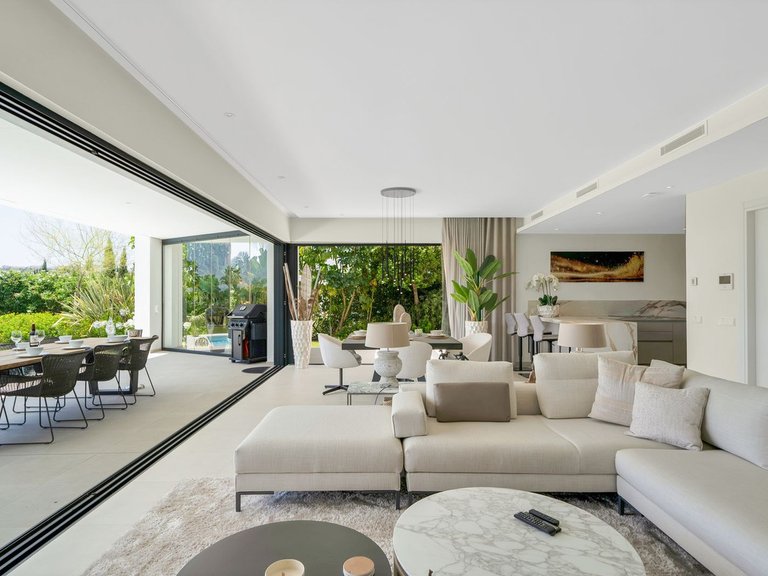 Villa for Sale in La Cala Golf, Malaga 31