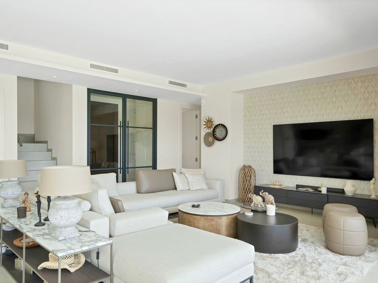 Villa for Sale in La Cala Golf, Malaga 35