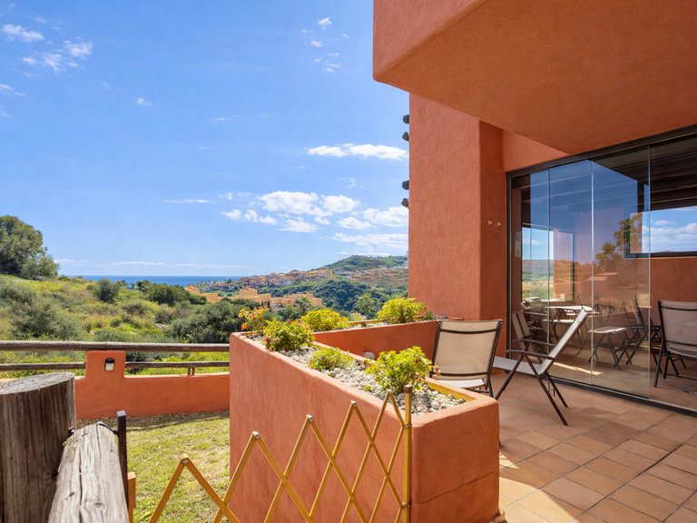 Apartment for Sale in San Luis De Sabinillas, Malaga 2