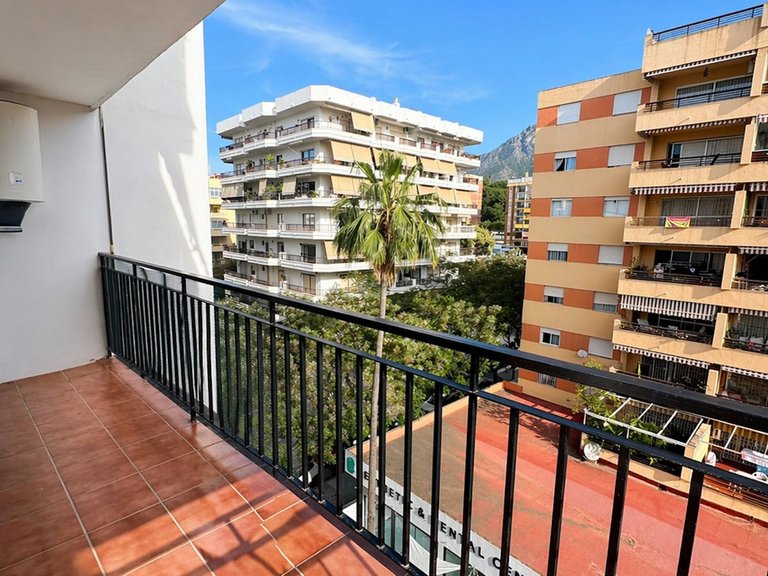 Apartment for Sale in Marbella, Malaga 14