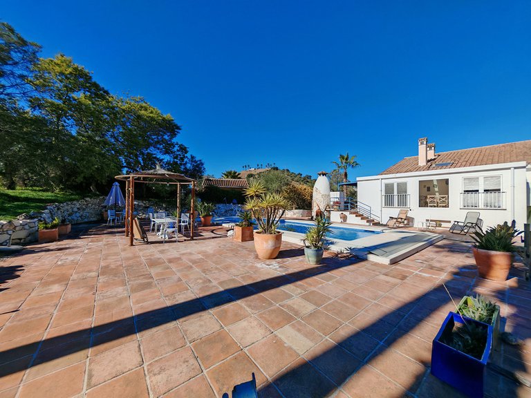 Villa for Sale in Coín, Malaga 14