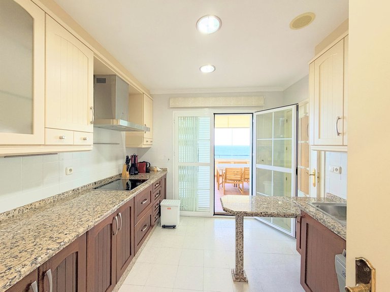 Apartment for Sale in La Duquesa, Malaga 15