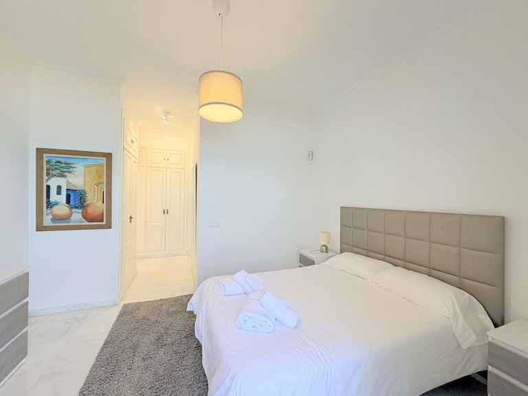 Apartment for Sale in La Duquesa, Malaga 25
