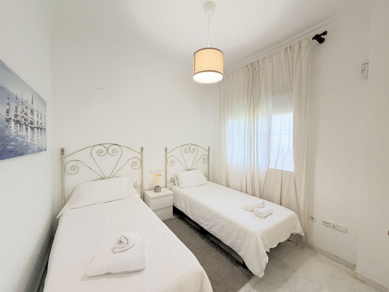 Apartment for Sale in La Duquesa, Malaga 28