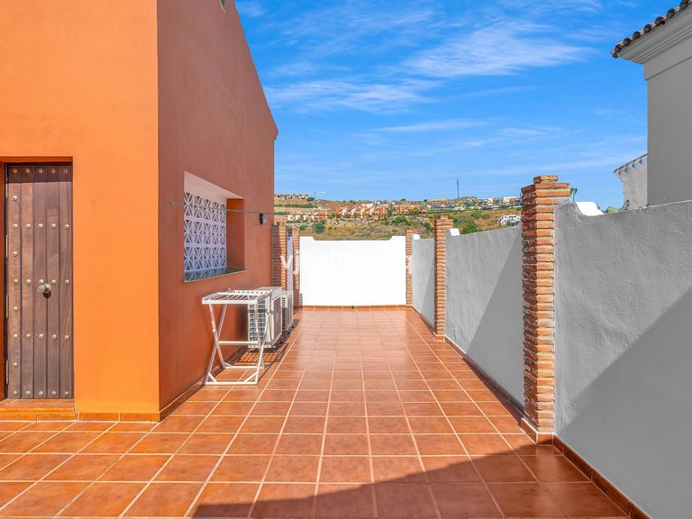 Villa for Sale in Benahavís, Malaga 34