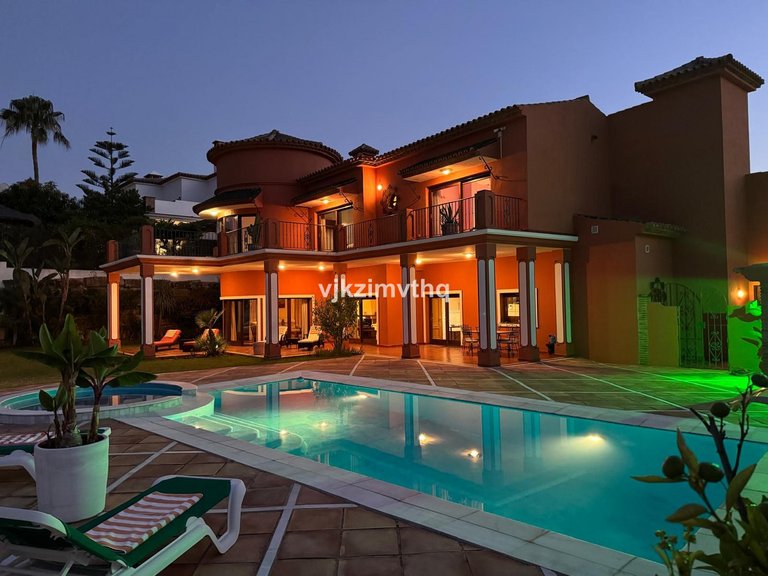 Villa for Sale in Benahavís, Malaga 5