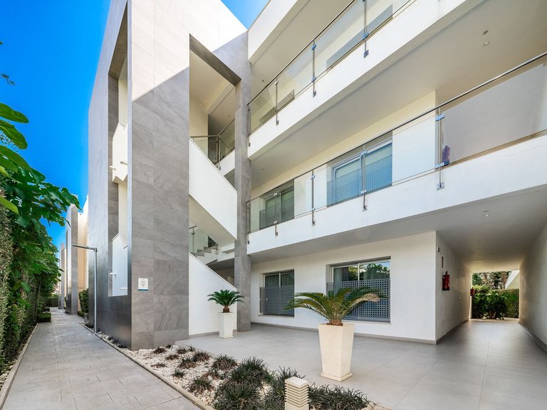 Apartment for Sale in Bel Air, Malaga 2