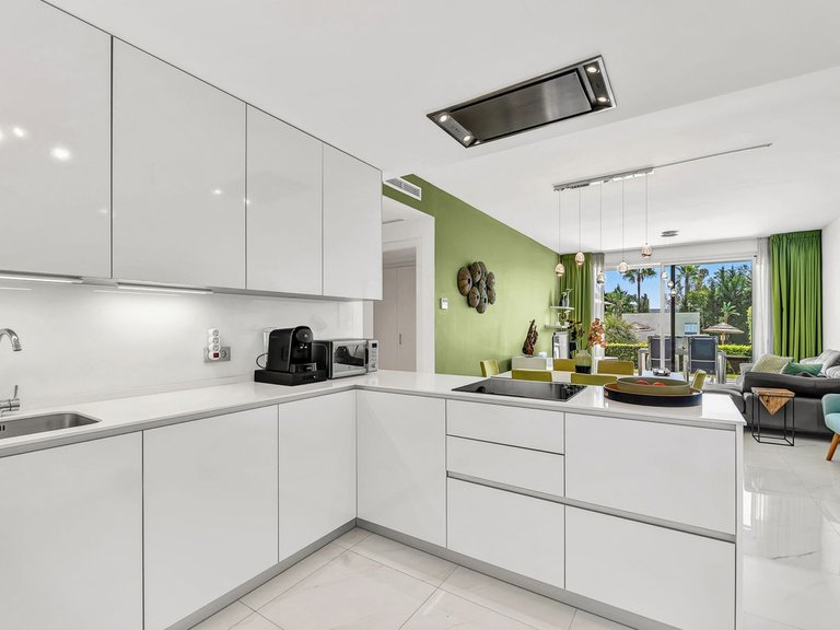 Apartment for Sale in Bel Air, Malaga 8