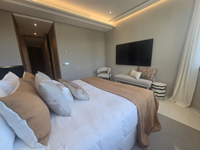 Apartment for Sale in Costa del Sol, Puerto Banús, Malaga 23