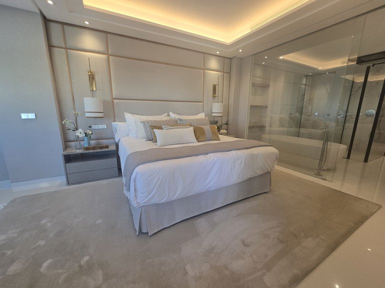 Apartment for Sale in Costa del Sol, Puerto Banús, Malaga 35