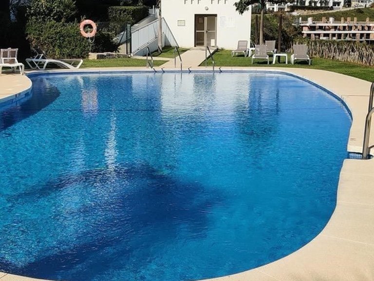 Apartment for Sale in Calanova Golf, Malaga 39