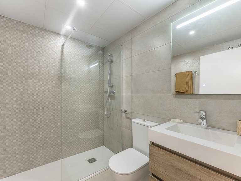 Apartment for Sale in Benahavís, Malaga 12
