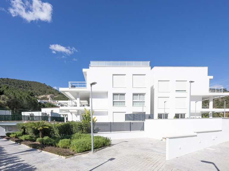 Apartment for Sale in Benahavís, Malaga 20