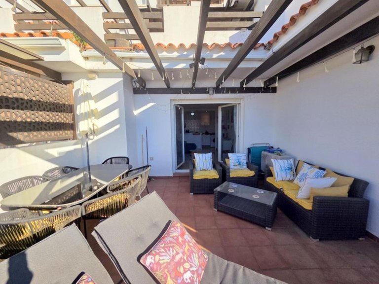 Apartment for Sale in La Duquesa, Malaga 1
