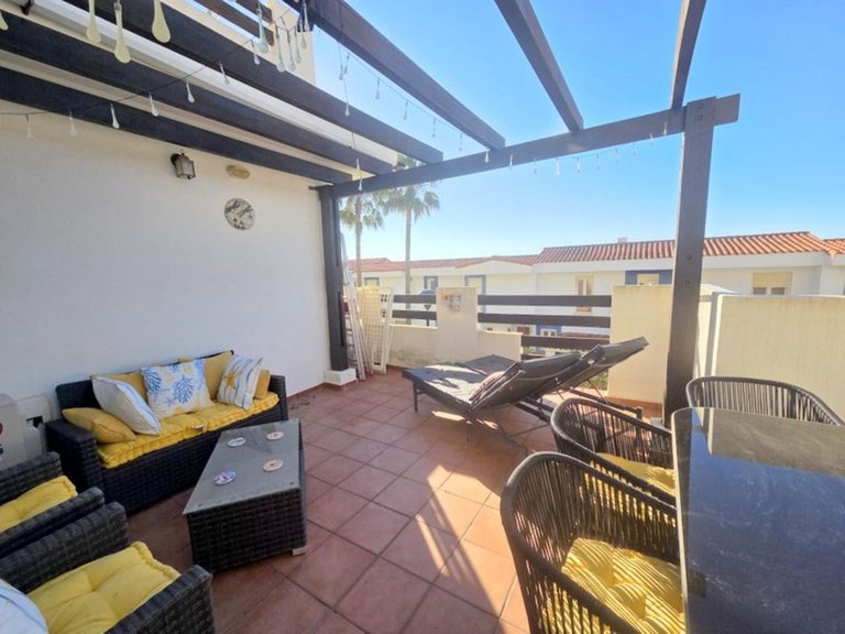 Apartment for Sale in La Duquesa, Malaga 16