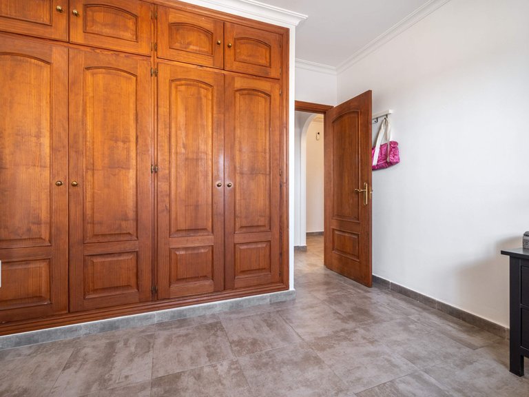 Villa for Sale in Estepona, Malaga 18