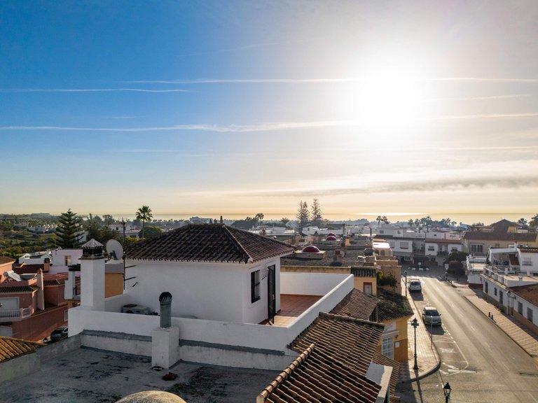 Villa for Sale in Estepona, Malaga 36