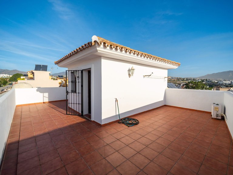 Villa for Sale in Estepona, Malaga 45