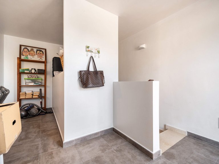 Villa for Sale in Estepona, Malaga 8