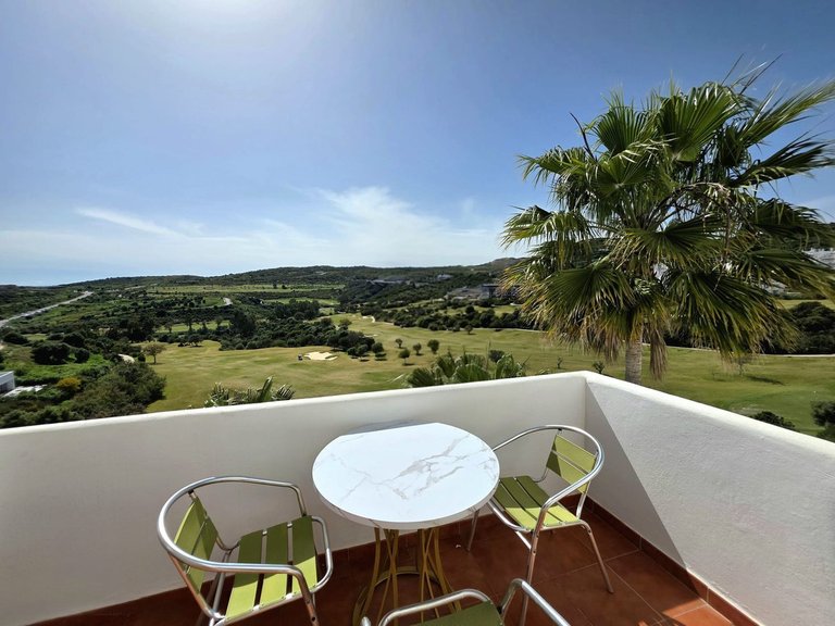 Penthouse for Sale in Valle Romano, Malaga 12