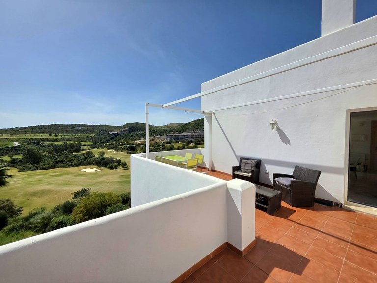 Penthouse for Sale in Valle Romano, Malaga 3