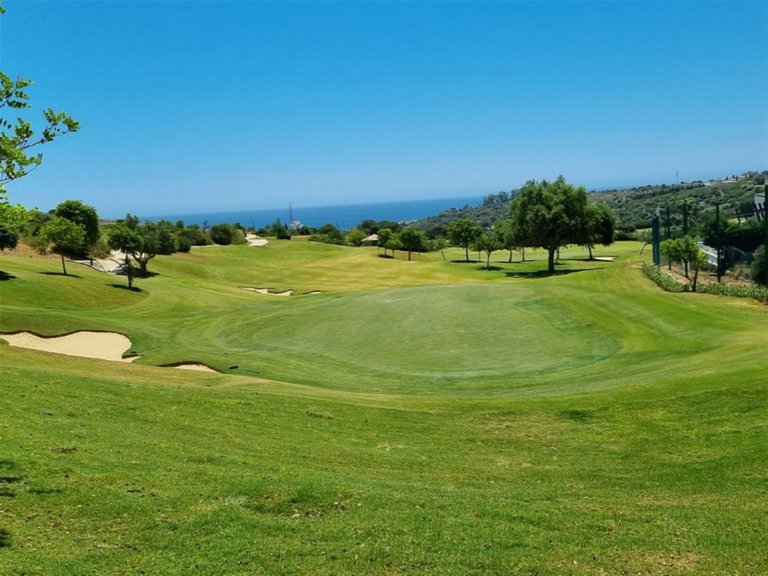 Penthouse for Sale in Valle Romano, Malaga 31
