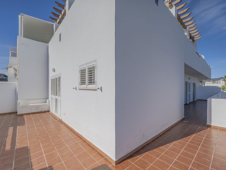 Apartment for Sale in Selwo, Malaga 32