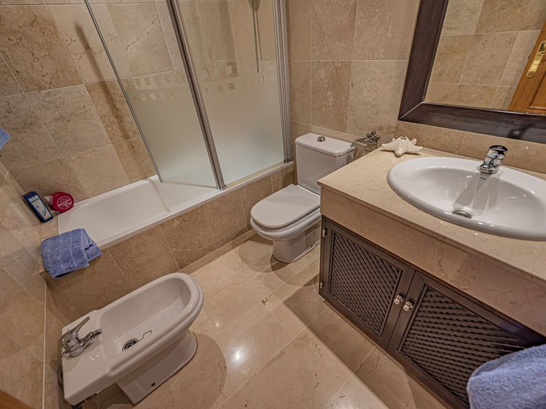 Apartment for Sale in Selwo, Malaga 34