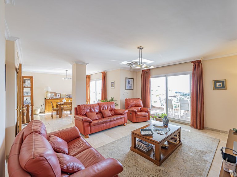 Apartment for Sale in Selwo, Malaga 4