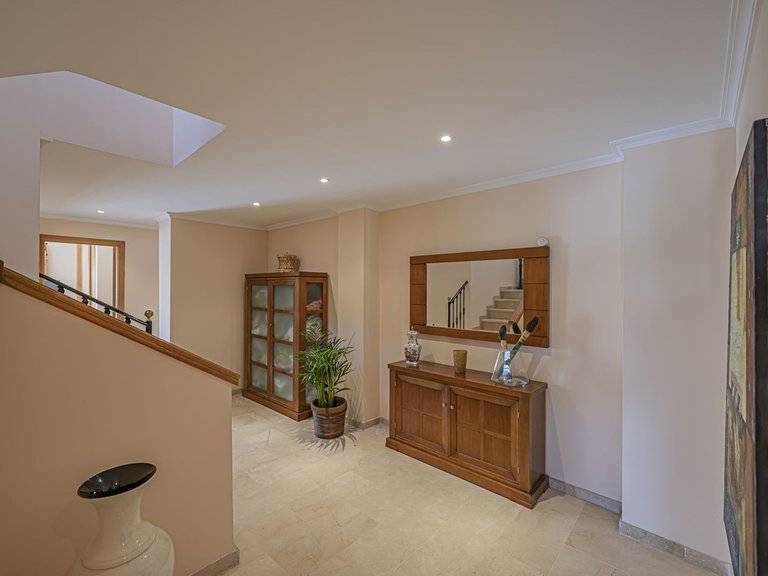 Apartment for Sale in Selwo, Malaga 45