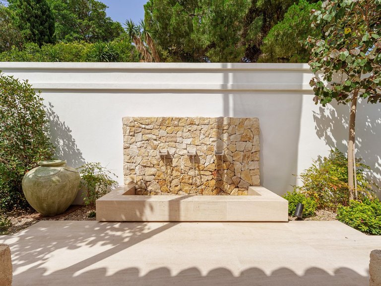 Villa for Sale in Nueva Andalucía, Malaga 20