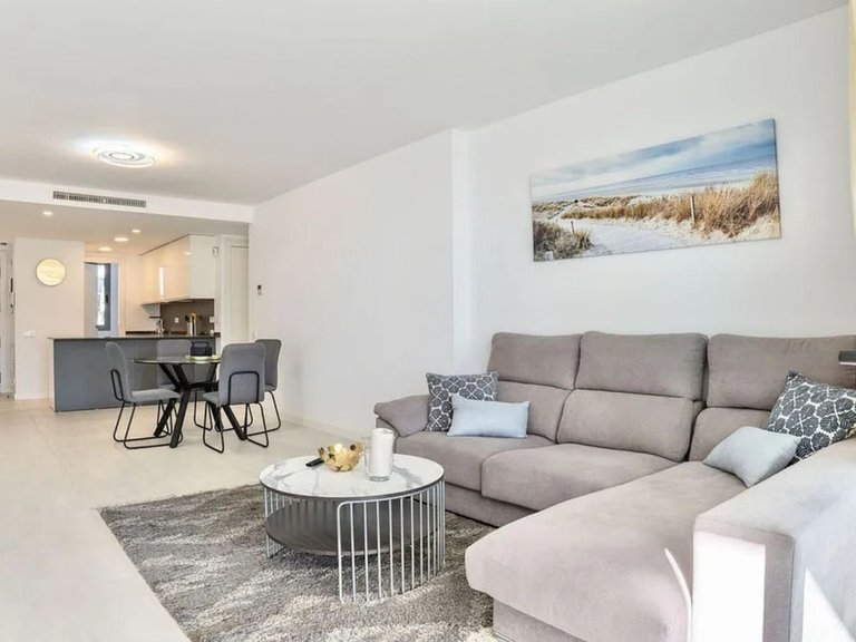 Apartment for Sale in Selwo, Malaga 4