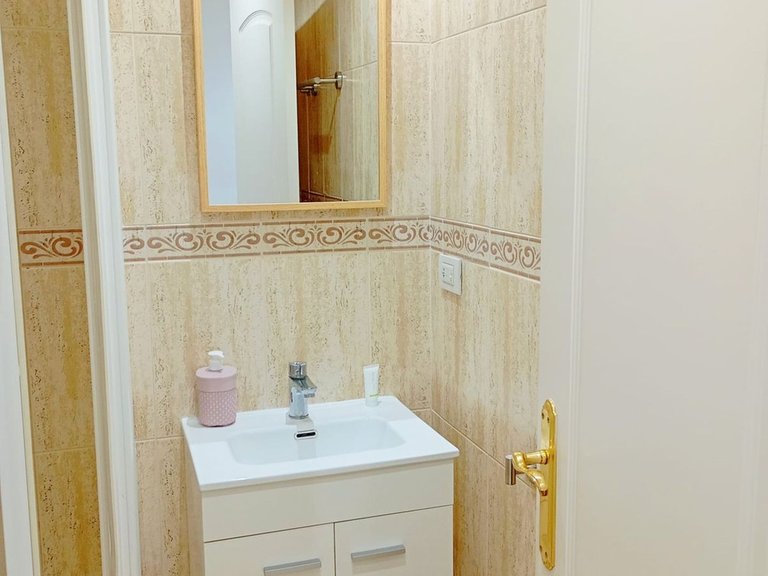 Apartment for Sale in La Duquesa, Malaga 34