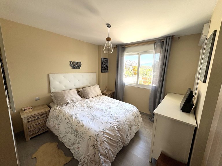 Villa for Sale in Selwo, Malaga 11