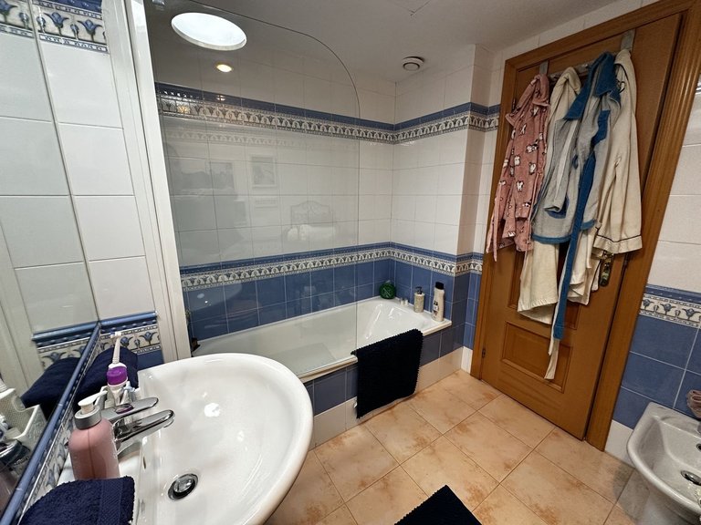 Villa for Sale in Selwo, Malaga 7