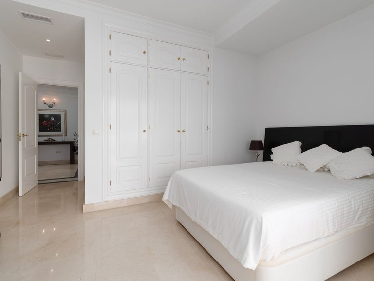 Apartment for Sale in Fuengirola, Malaga 14