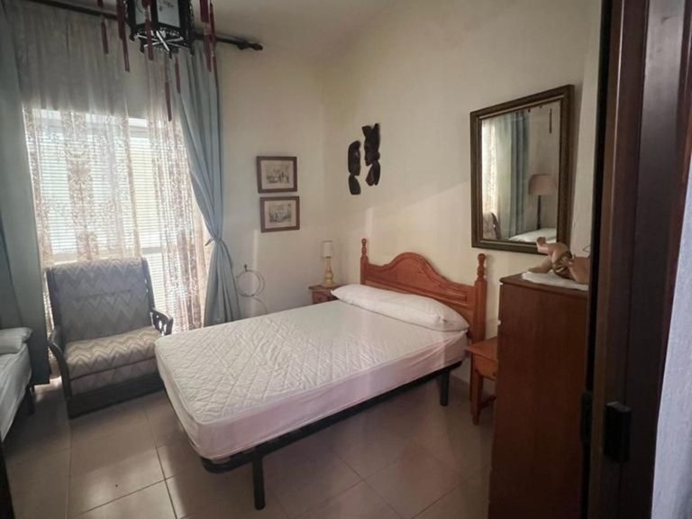 Villa for Sale in Estepona, Malaga 9