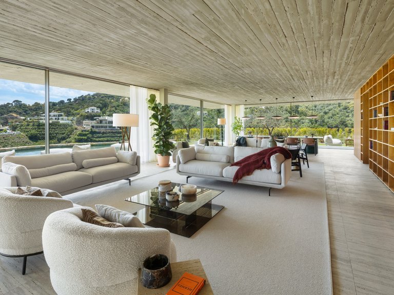 Villa for Sale in Costa del Sol El Madroñal, Malaga 12