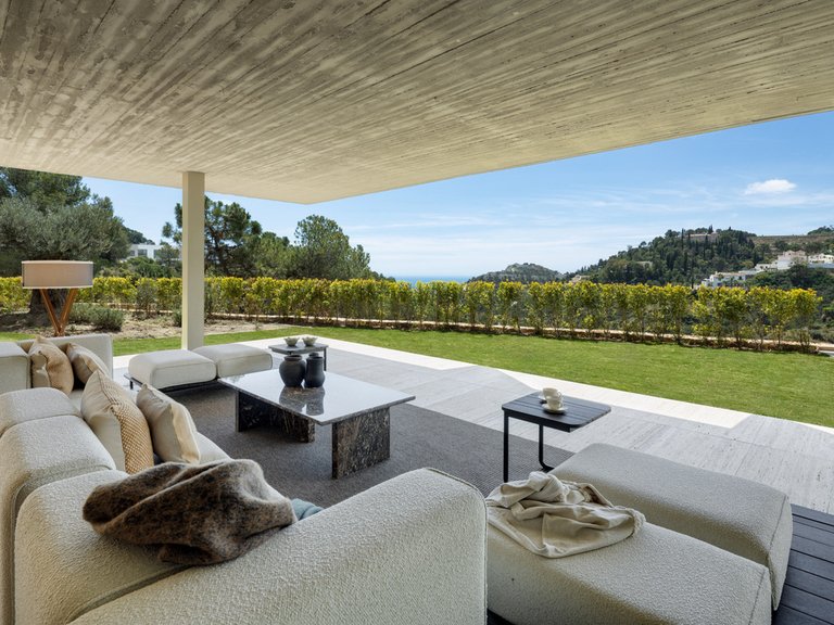 Villa for Sale in Costa del Sol El Madroñal, Malaga 16