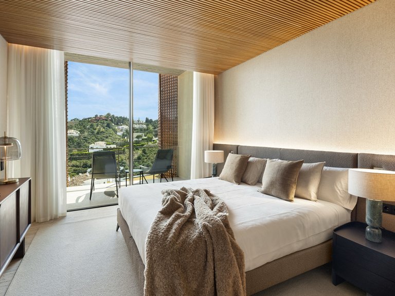 Villa for Sale in Costa del Sol El Madroñal, Malaga 49