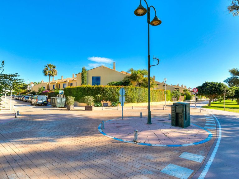 Villa for Sale in San Pedro De Alcántara, Malaga 23