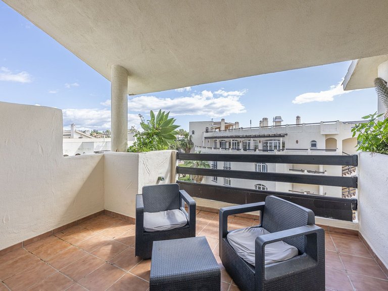 Apartment for Sale in Estepona, Malaga 4