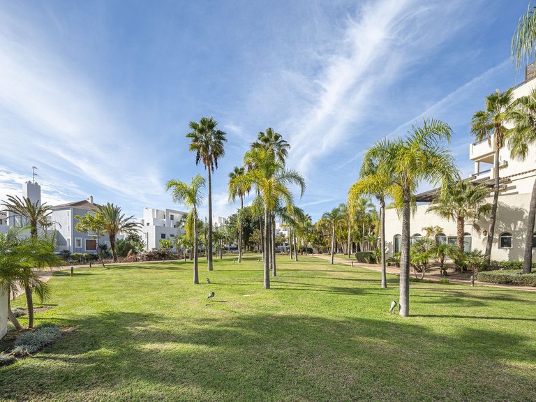 Apartment for Sale in Estepona, Malaga 41