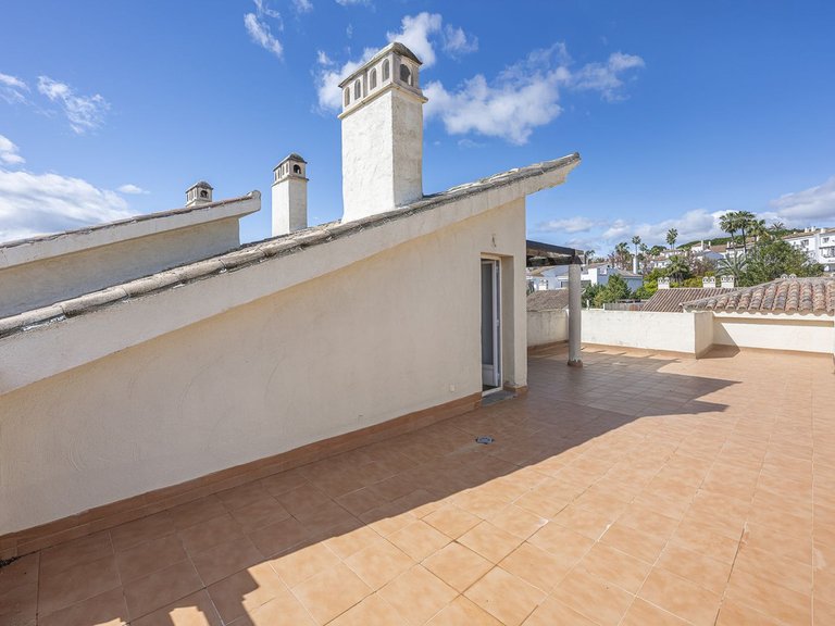 Apartment for Sale in Estepona, Malaga 6