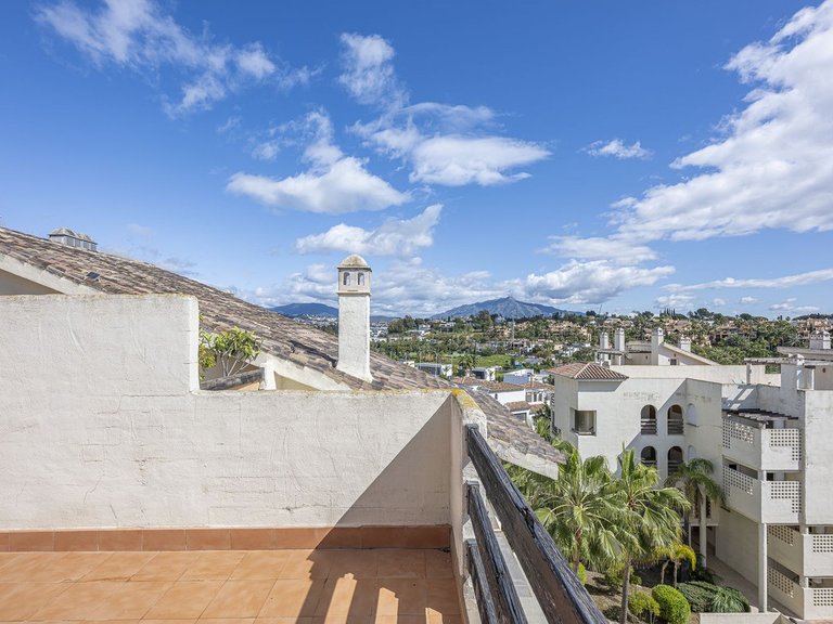 Apartment for Sale in Estepona, Malaga 7