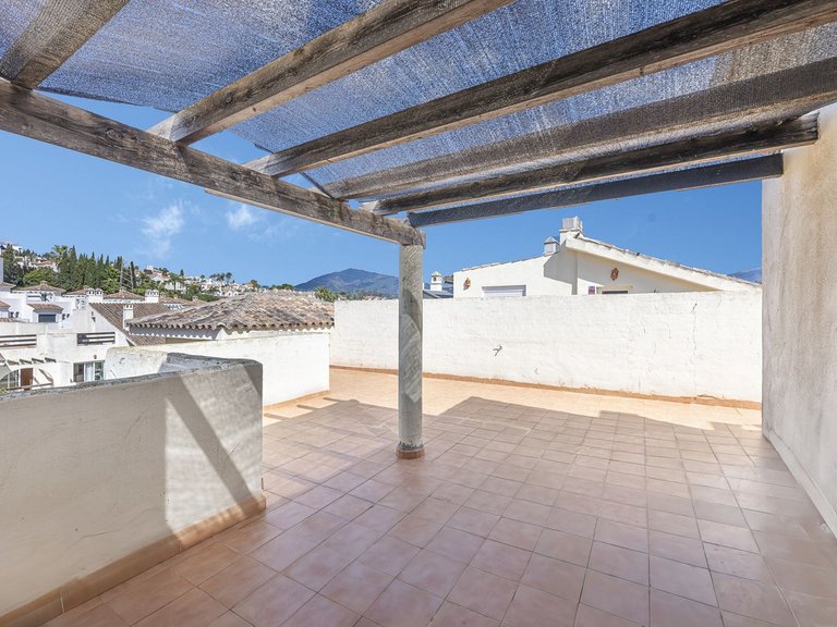 Apartment for Sale in Estepona, Malaga 8