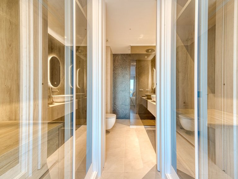 Villa for Sale in La Quinta, Malaga 12